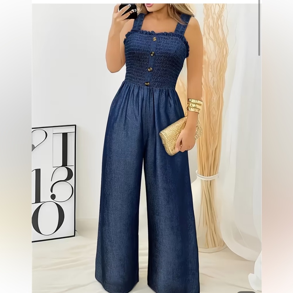 Elegant Navy Wide-Leg Pants